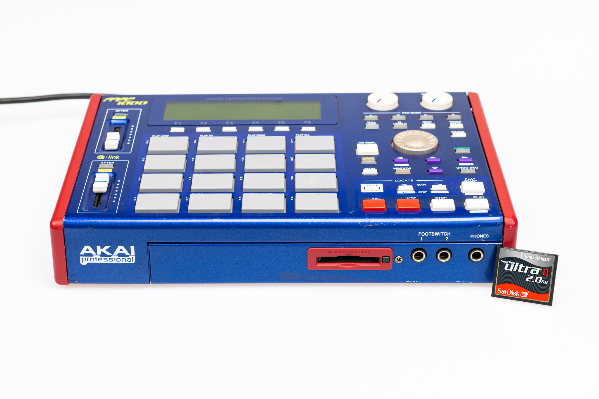 Akai MPC 1000 Sampler