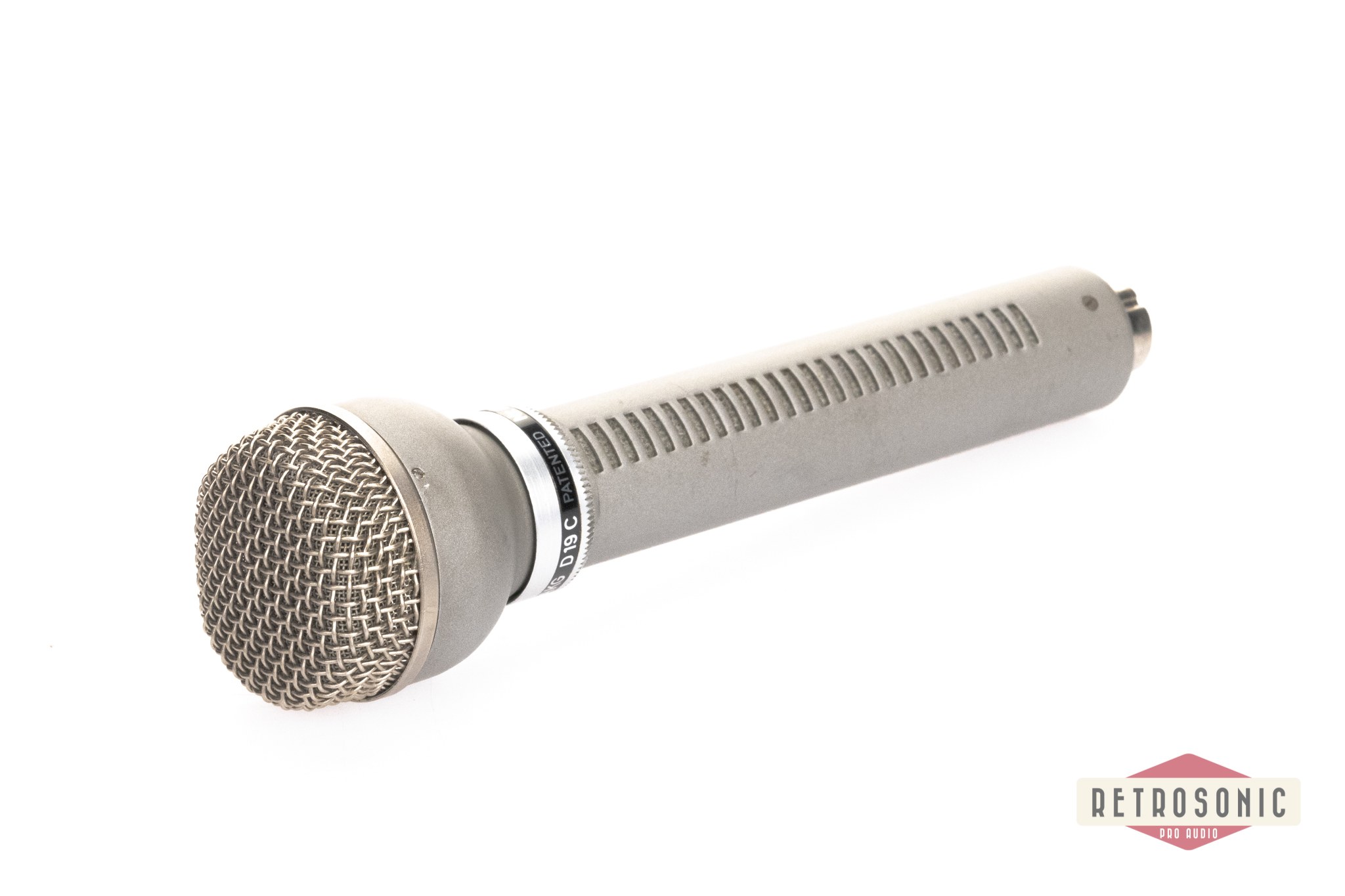 AKG D19 C Dynamic Microphone