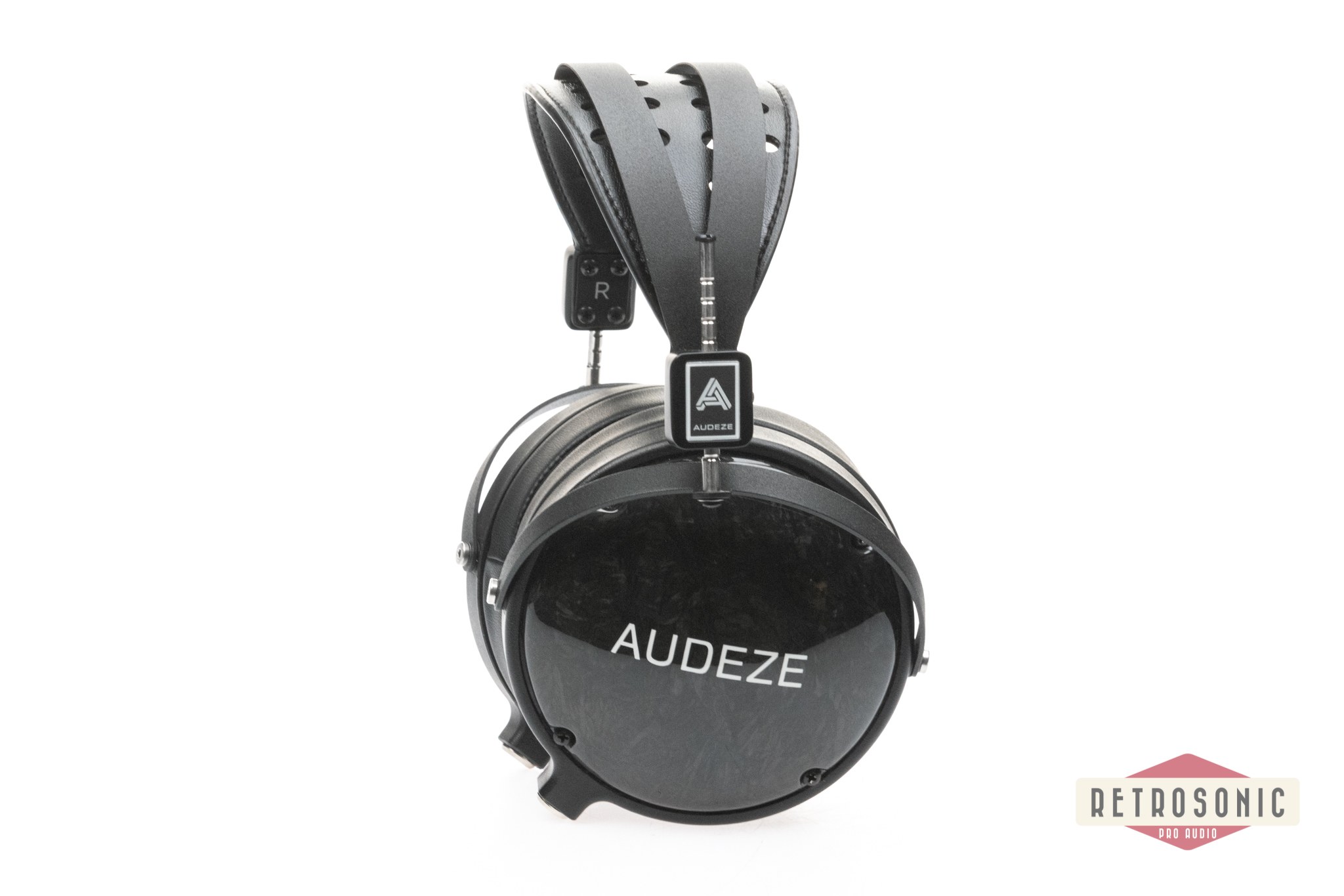 Audeze LCD2 Classic Closed Back w/economy carry case