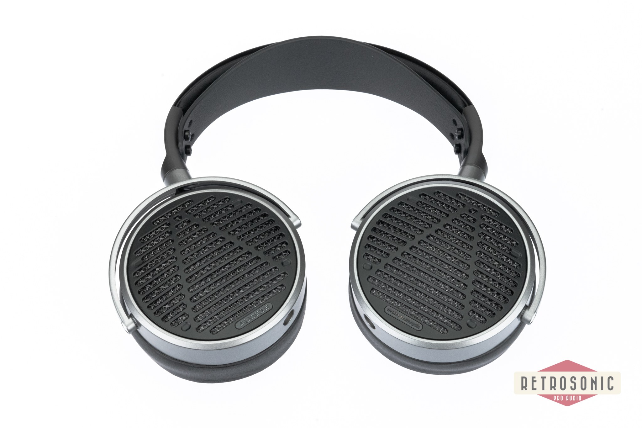 Audeze MM-100 professional headphones Open back, black