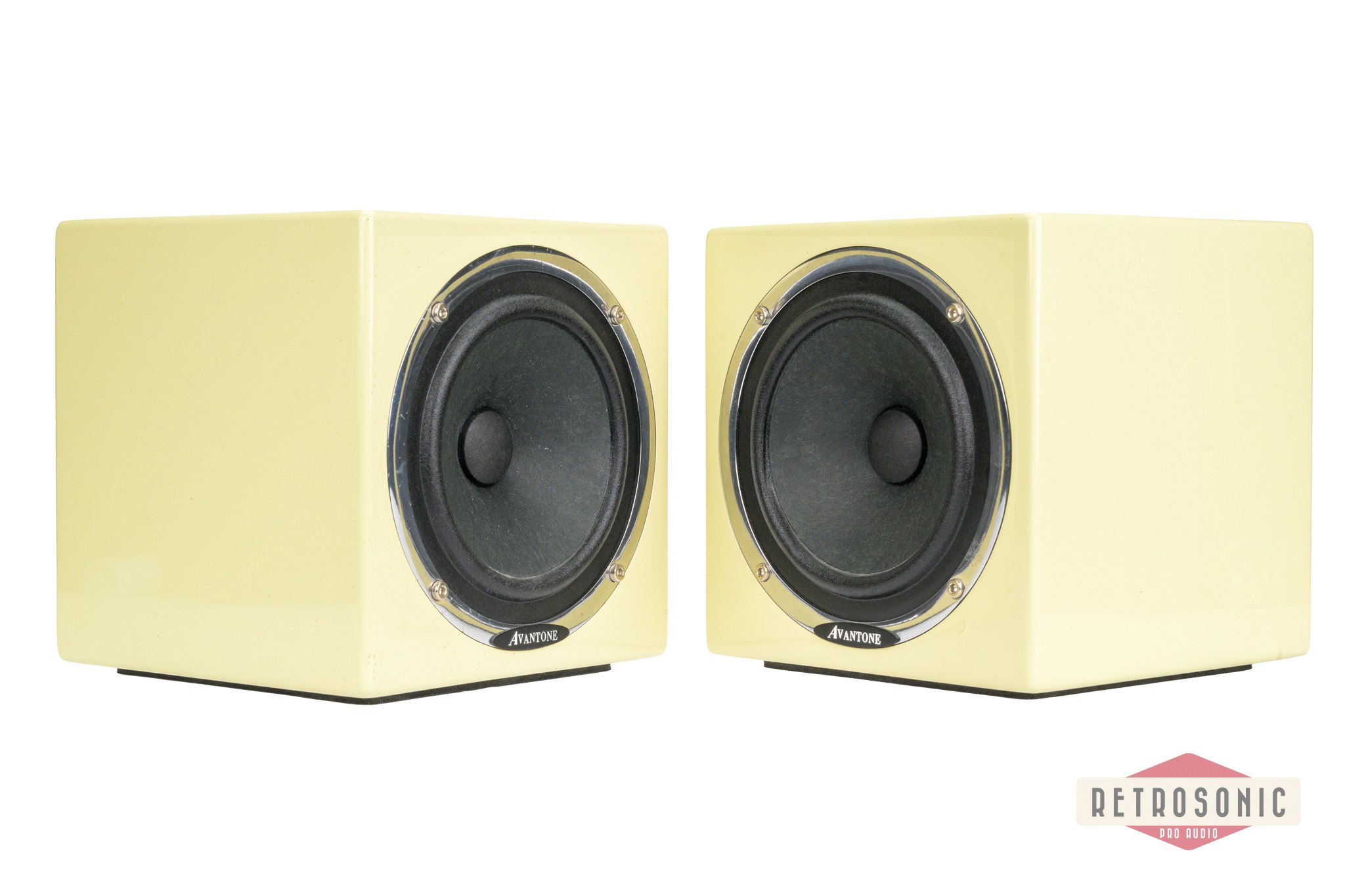 Avantone Mixcube Passive Pair Cream