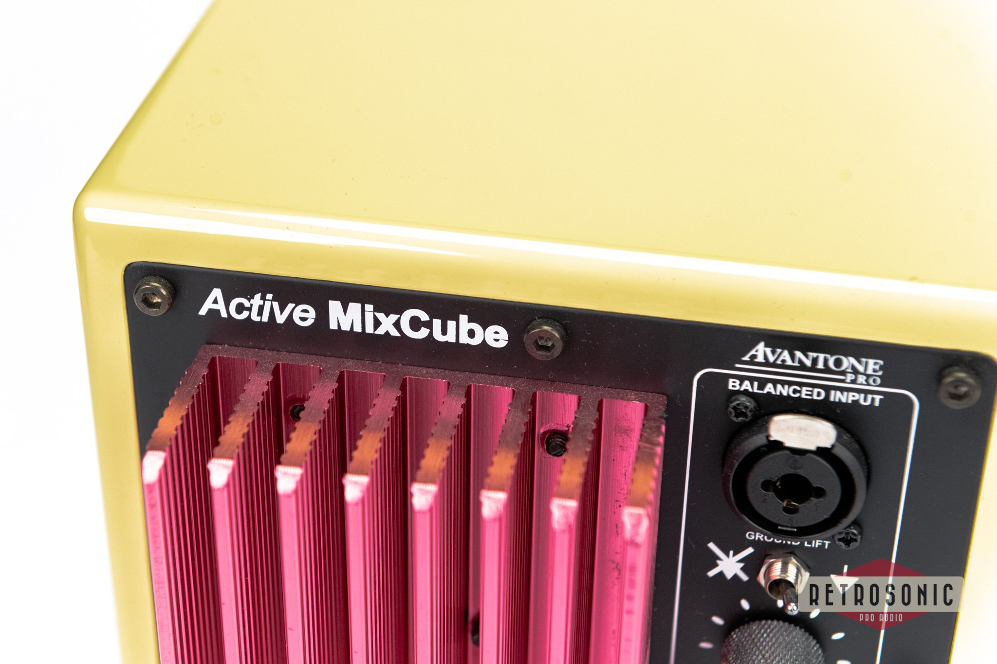 Avantone Mixcubes Active Pair