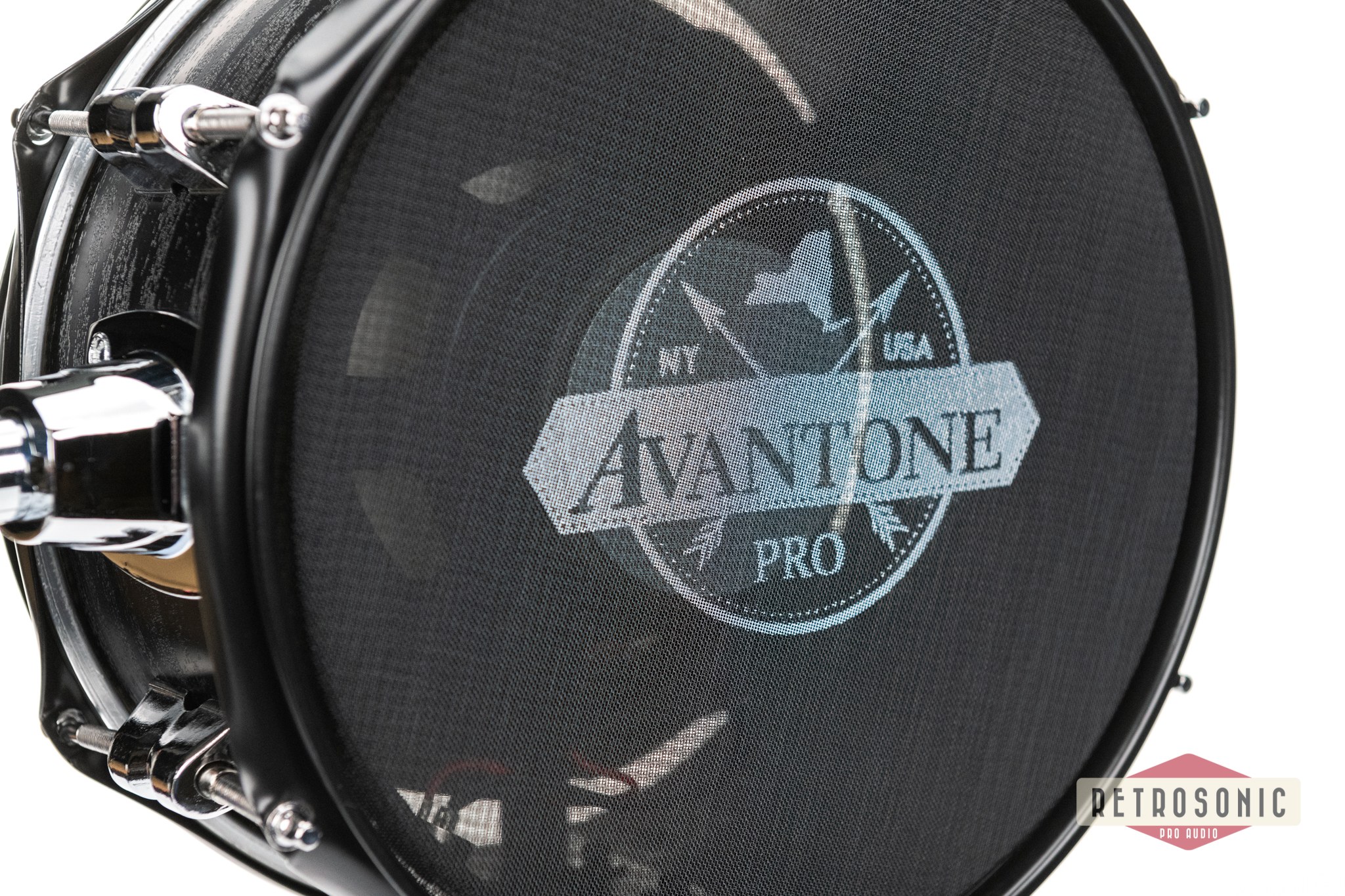Avantone Pro KICK Sub-Frequency Kick Drum Microphone