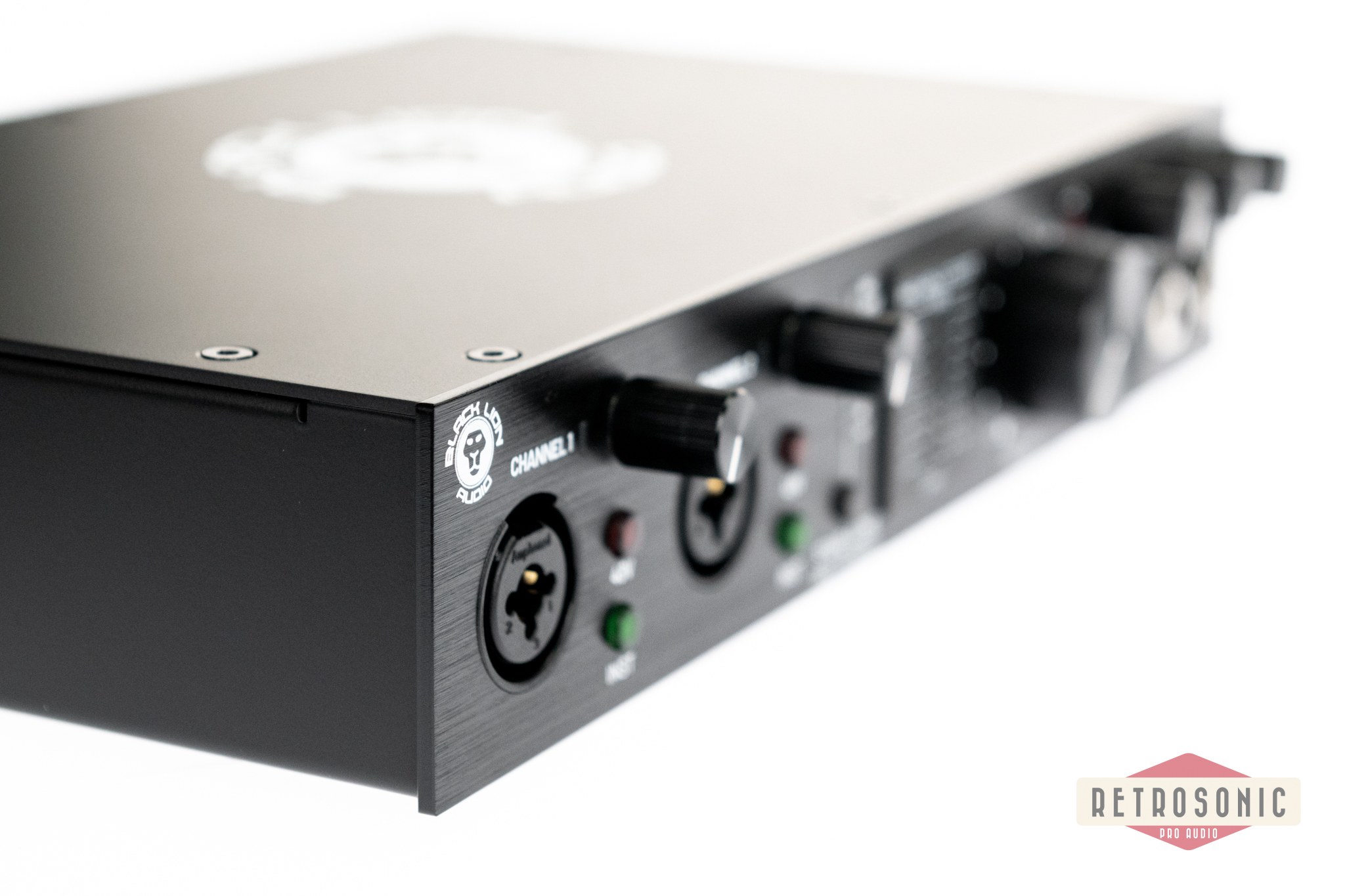 Black Lion Audio Revolution 6x6