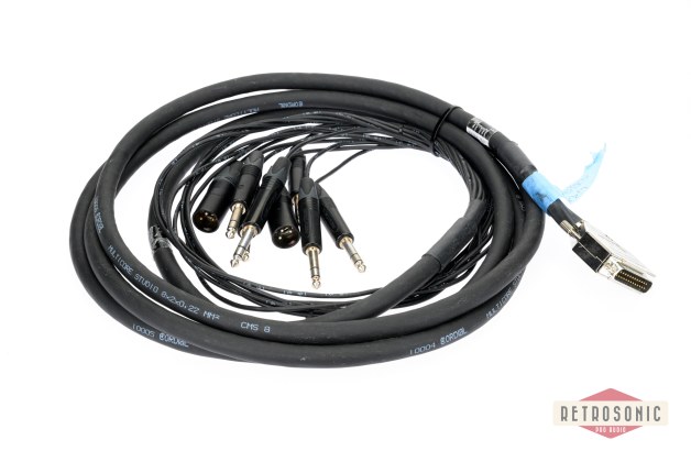Cordial CMS 8 multipair DB25-4 x Neutrik TRS + 2xXLR-M. 3.3m