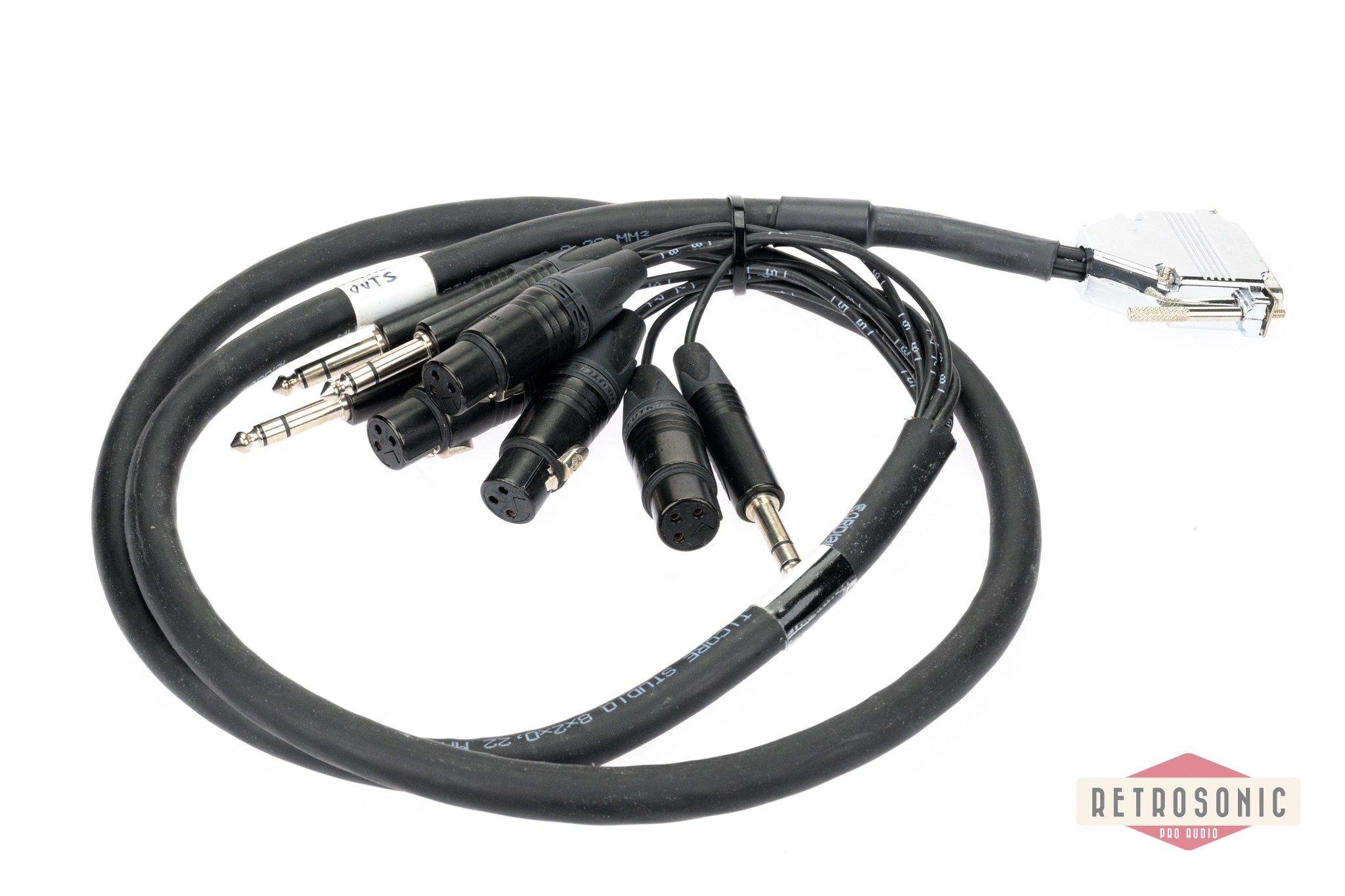 Cordial CMS 8 multipair DB25-4 x Neutrik TRS + 4xXLR-F. 1.2m