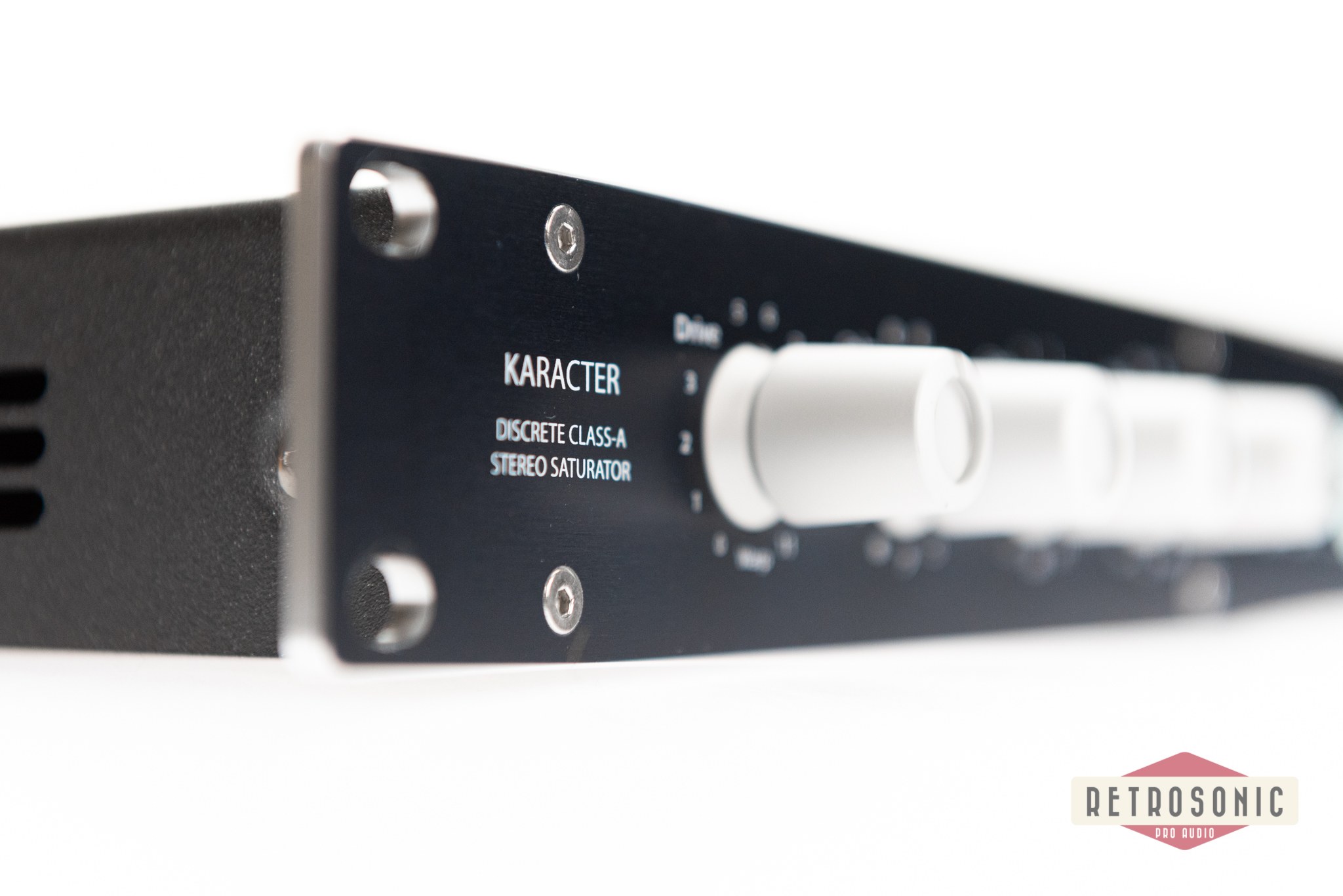 Elysia Karacter Stereo Saturator rack