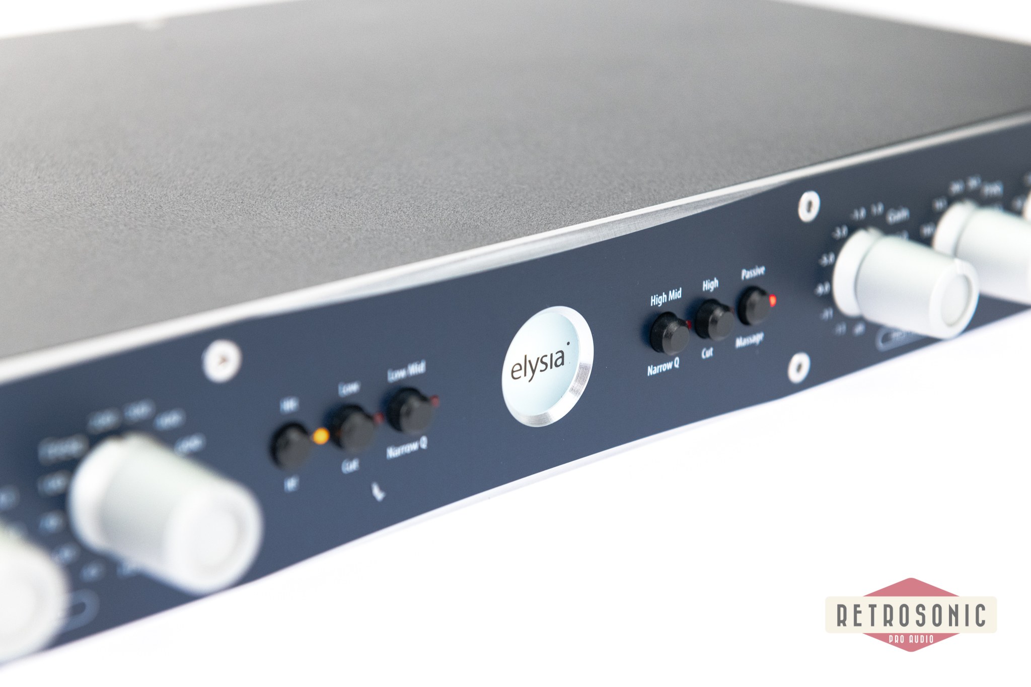 Elysia xfilter rack