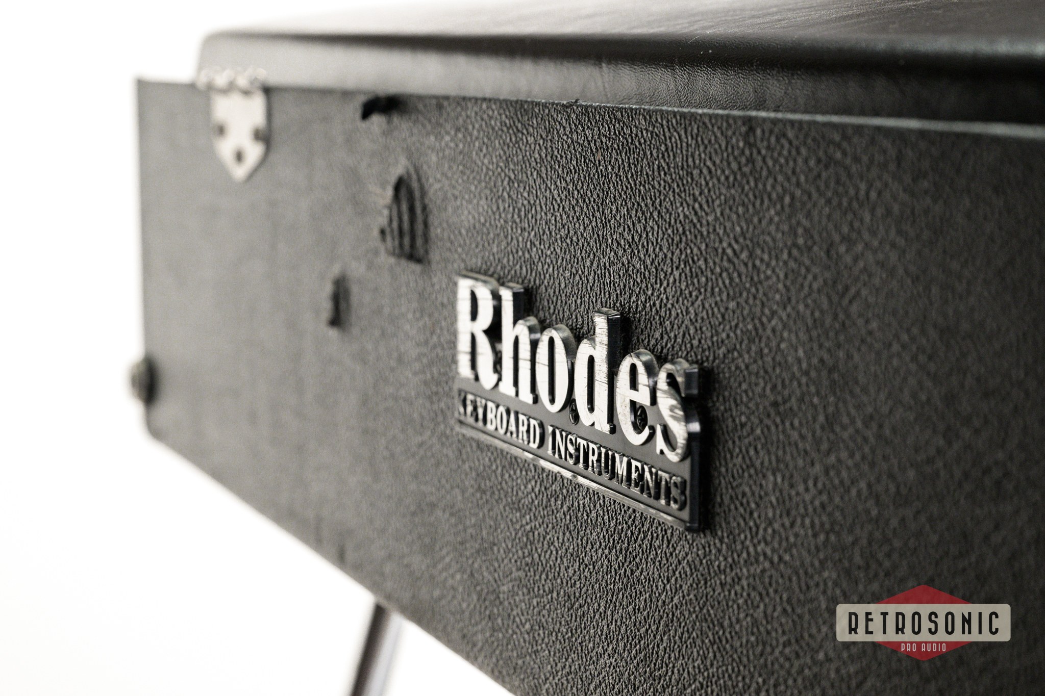 Fender Rhodes 73 Mk1 Top of Suitcase Model With Legs