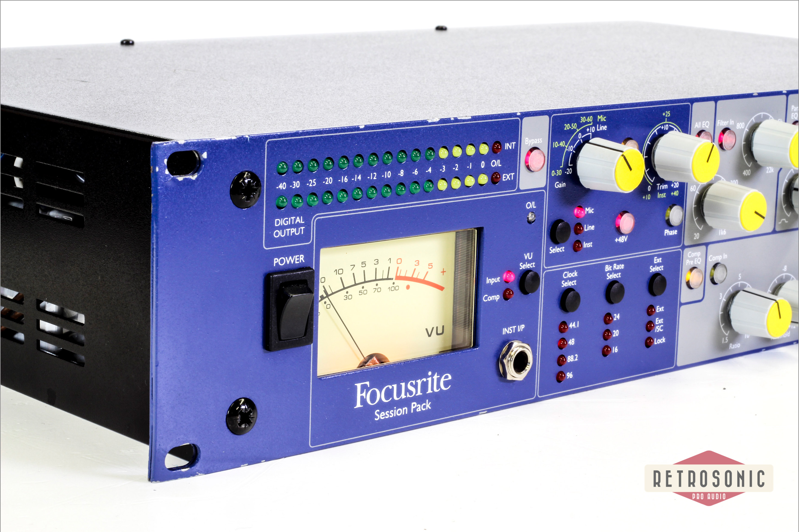 Focusrite 220 ISA Session Pack