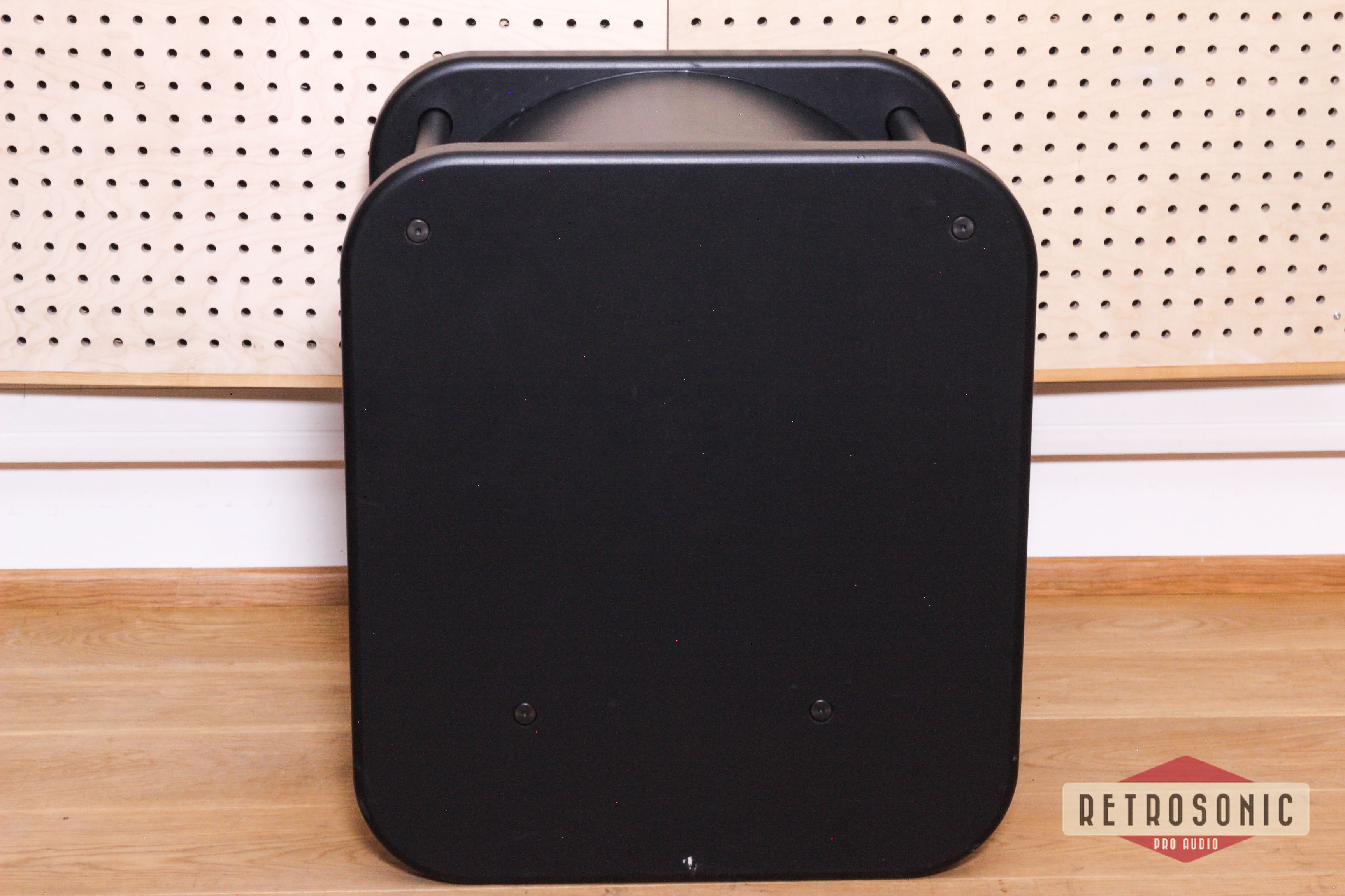 Genelec 7070A Active subwoofer (used)