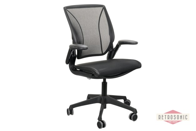 Humanscale World chair Black Adj arms