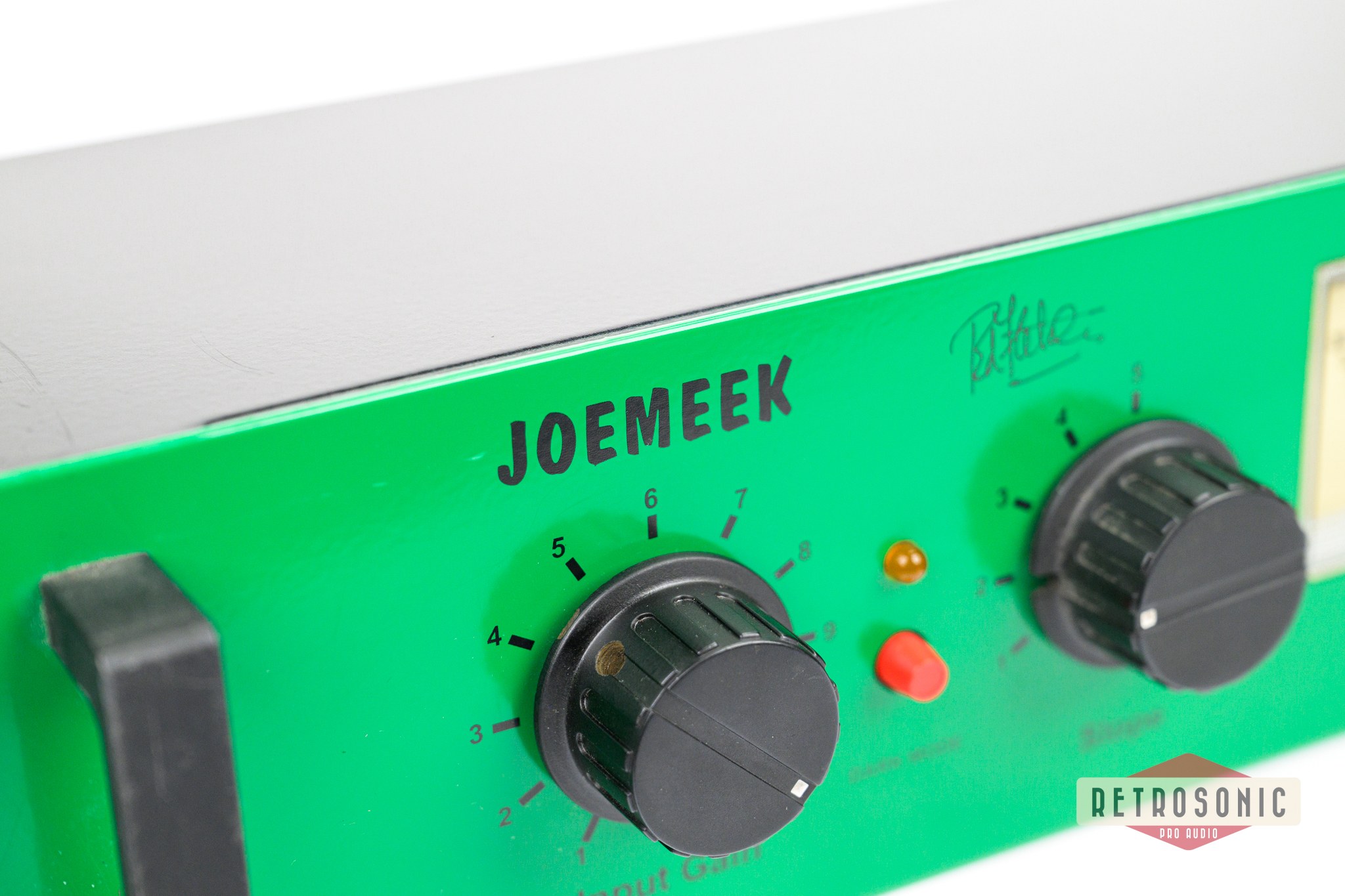 JoeMeek SC2.2 Photo Optical Stereo Compressor