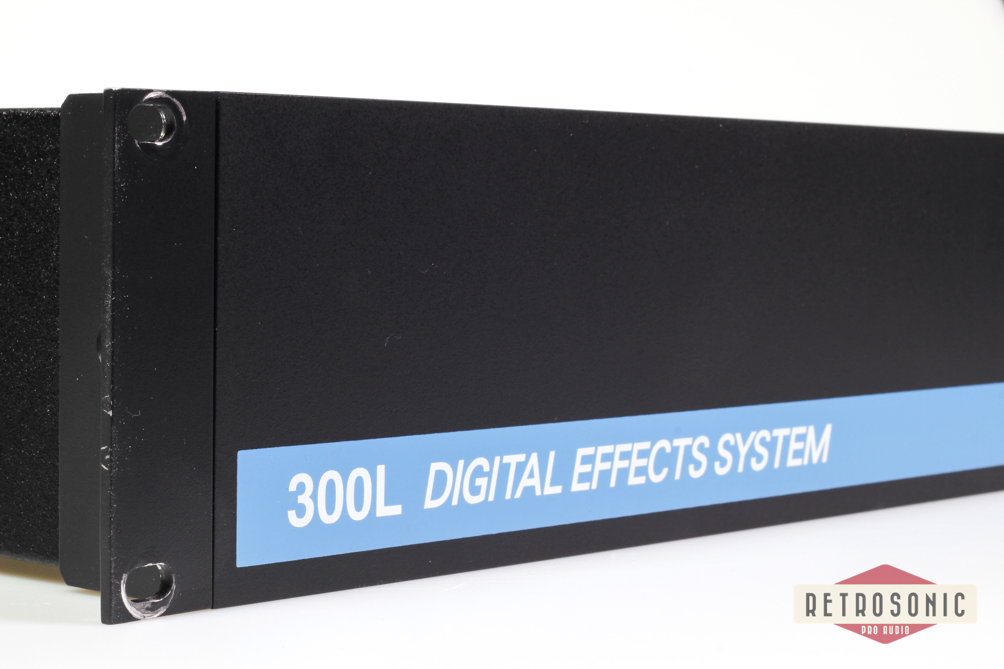 Lexicon 300L Digital Effect Processor with LARC-remote