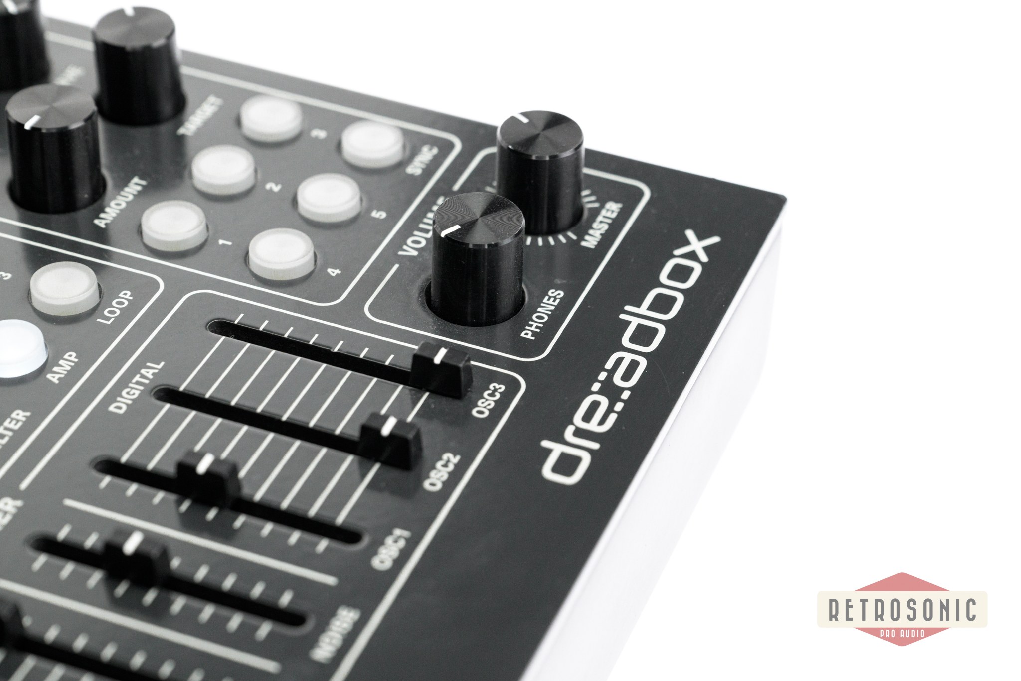 Polyend/Dreadbox Medusa synthesizer