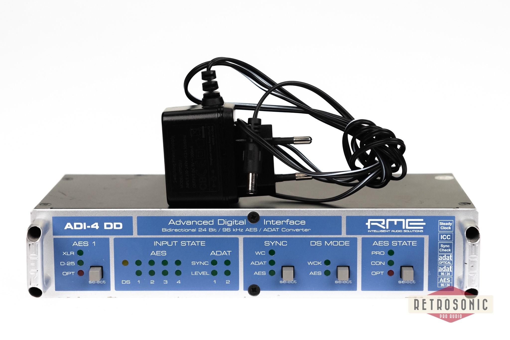 RME ADI-4 DD 24 Bit / 96 kHz, 8-Channel AES/EBU ADAT Converter