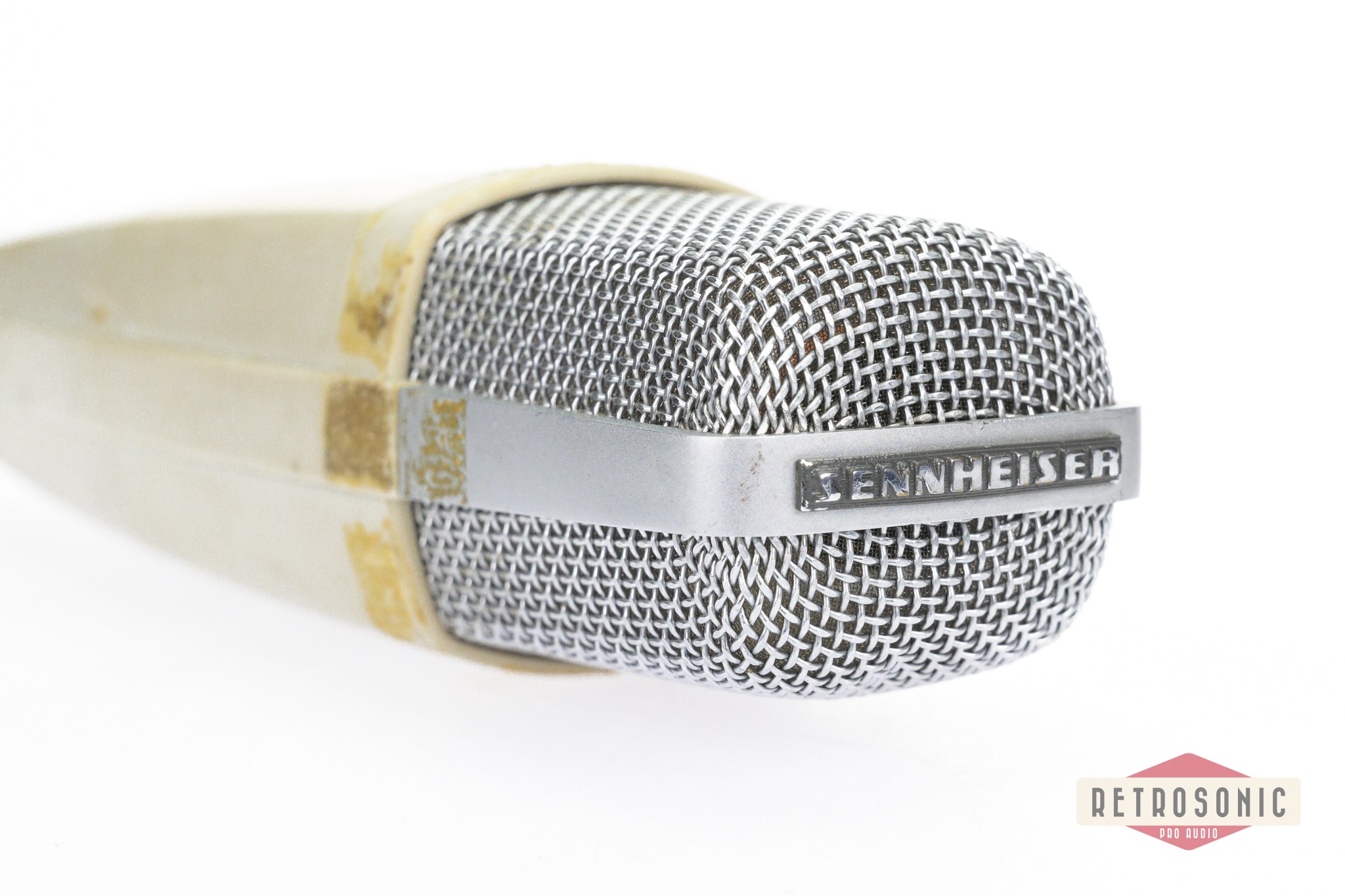 Sennheiser MD-421-2 Vintage Dynamic Microphone #3