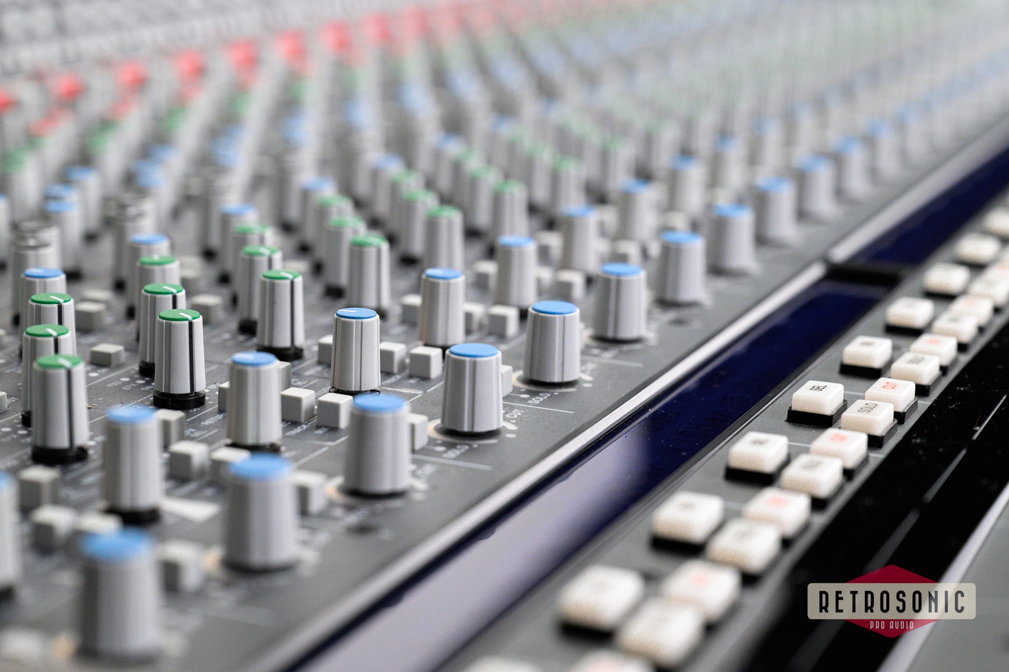 Solid State Logic SSL AWS 948 24-Channel 48-Channel 8-Bus Inline Console with DAW Control #4035