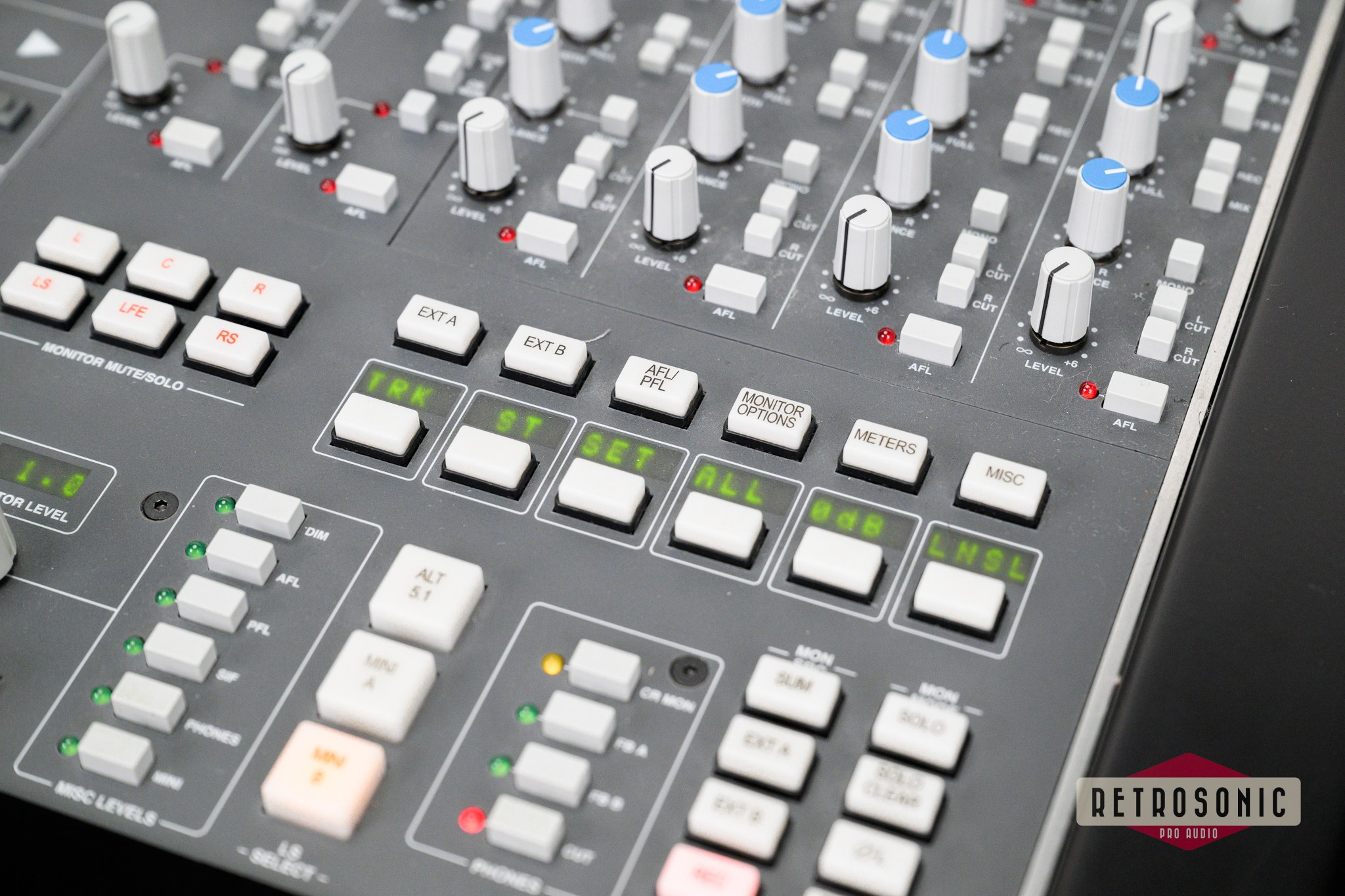 Solid State Logic SSL AWS 948 24-Channel 48-Channel 8-Bus Inline Console with DAW Control #4035
