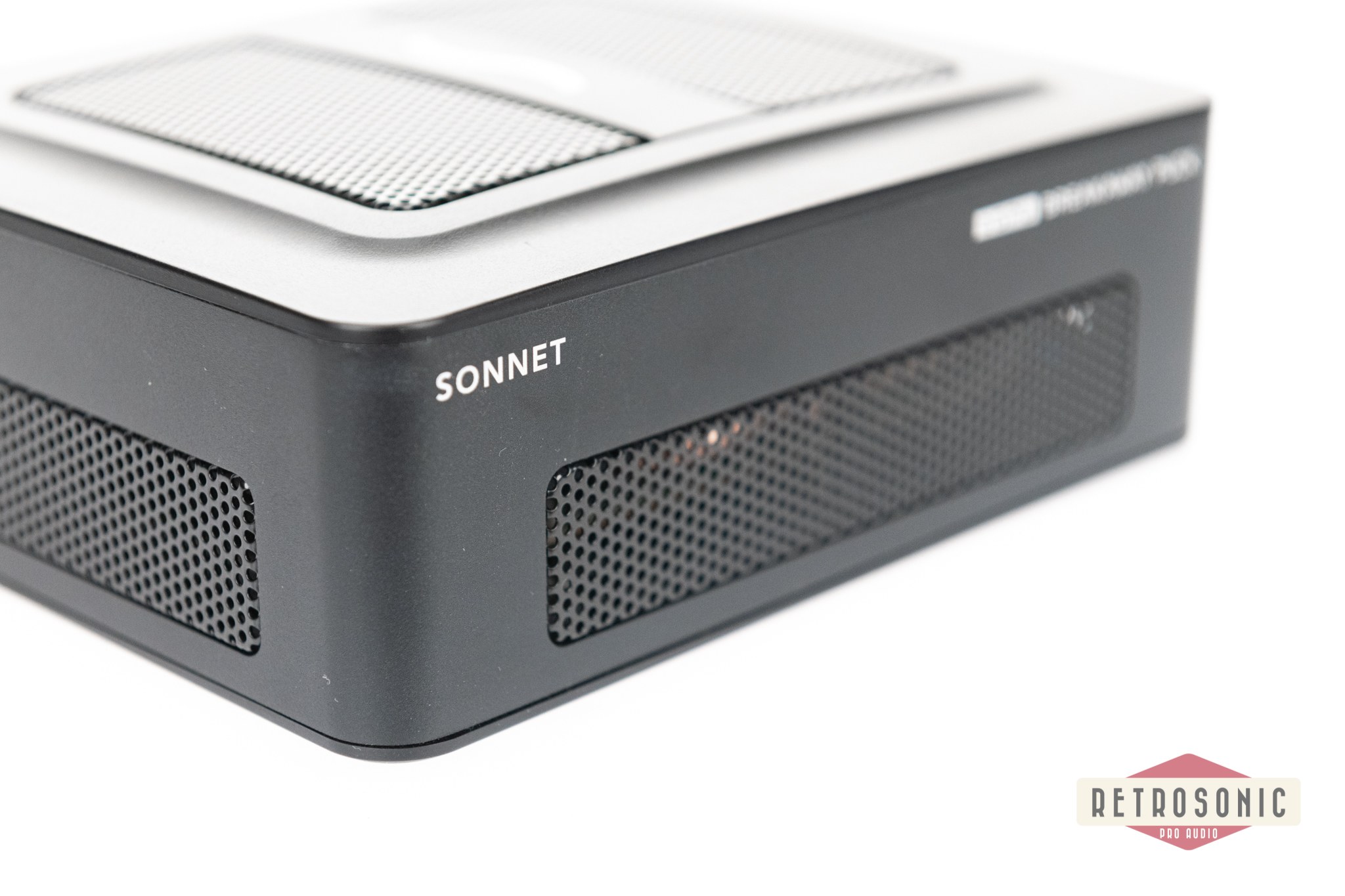 Sonnet eGPU Breakaway Puck Radeon RX 5500 XT Graphics Accelerator