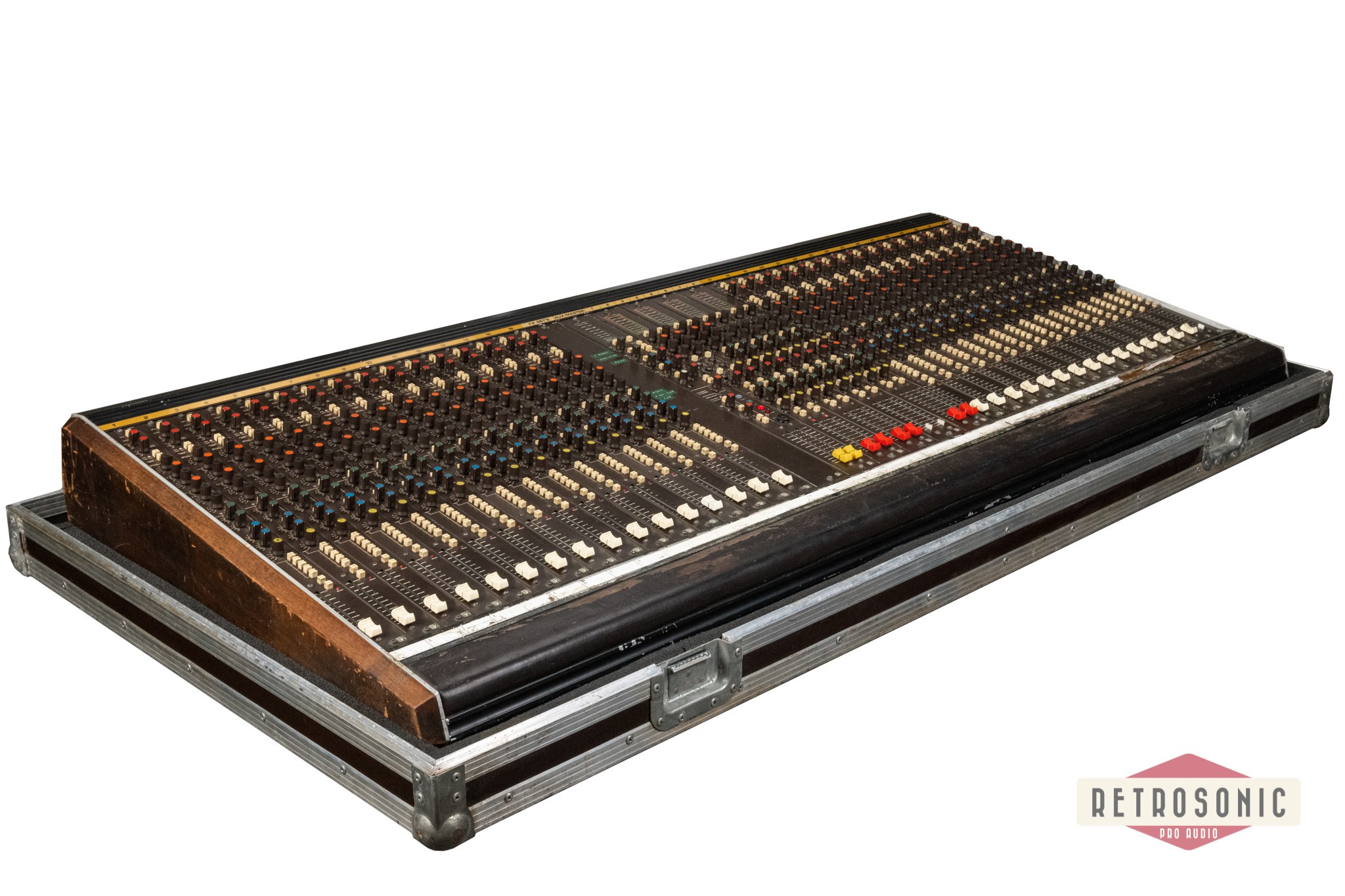 Soundcraft B800 Mixing Console