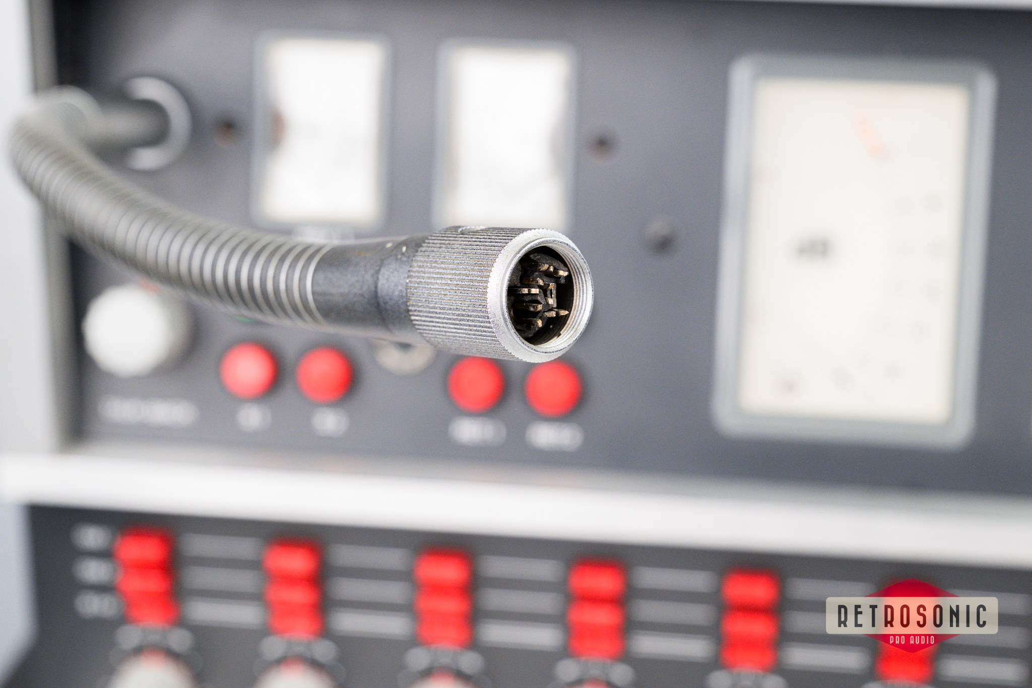 Studer 089 MK1 12/2 Analog Mixing Console