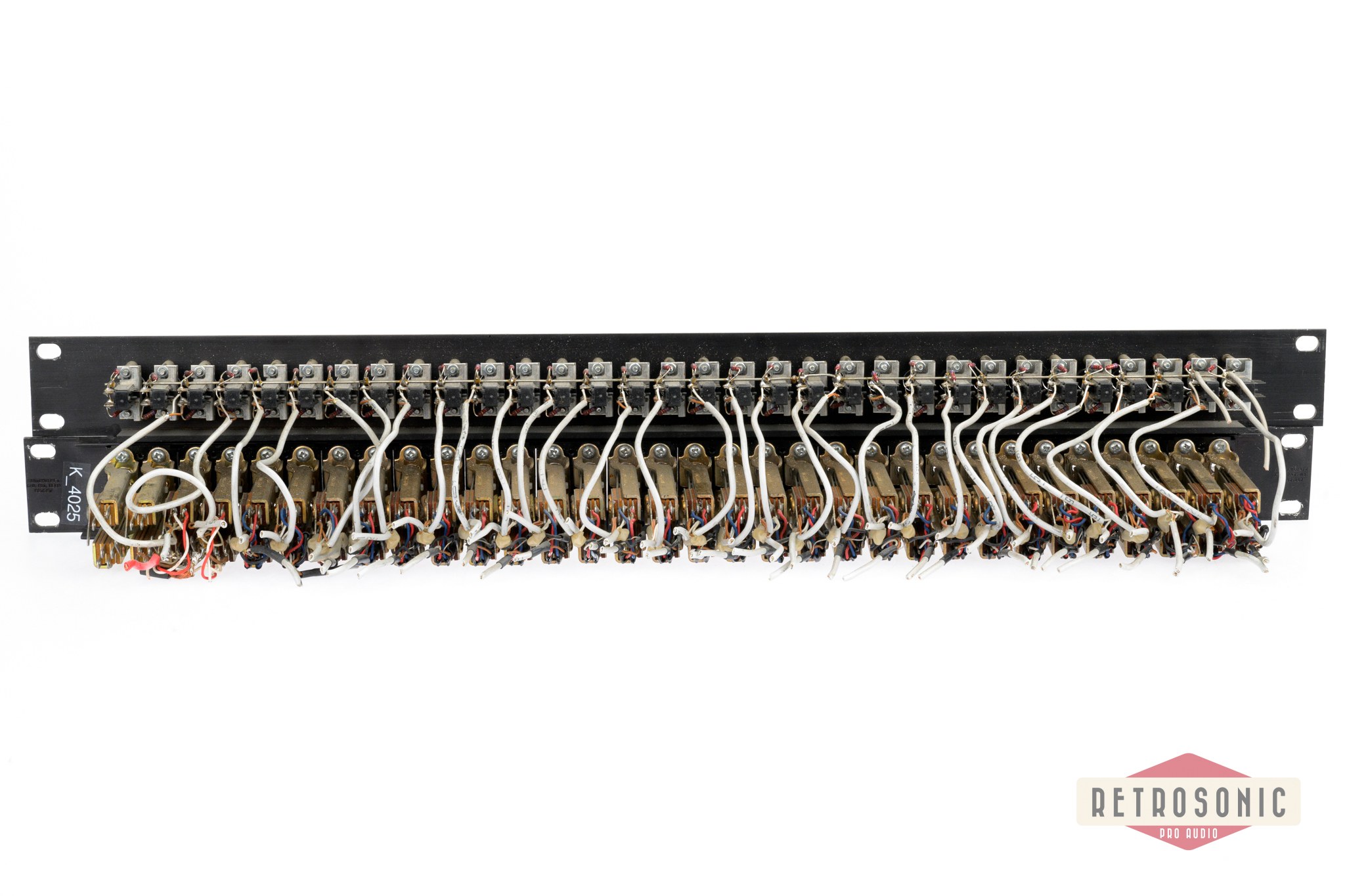 Switchcraft 2x32 Way Patchbay XMT334B + 32 Button Switch panel #2