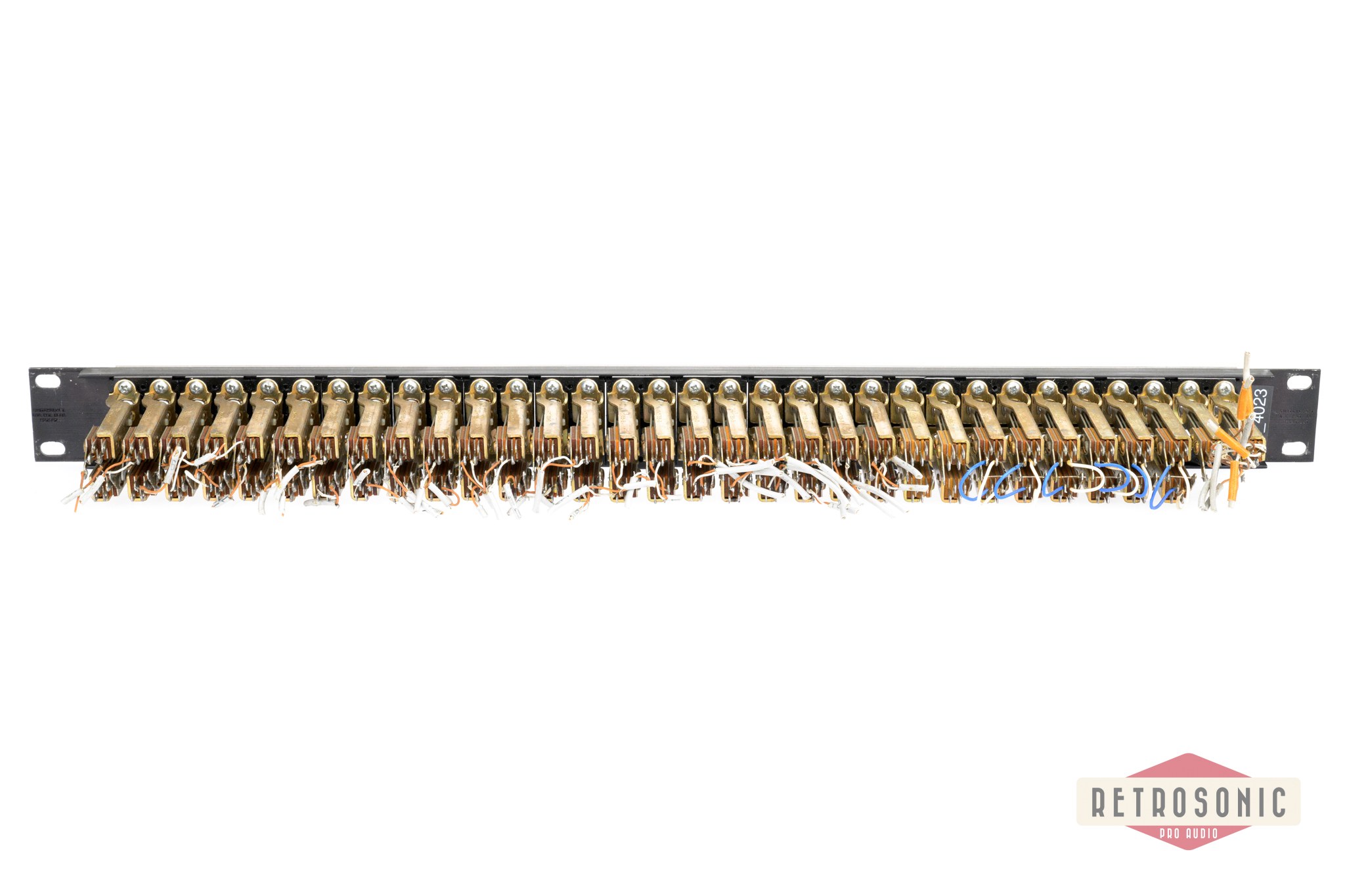 Switchcraft 2x32 Way Patchbay XMT334B Longframe jacks. 2 jacks broken