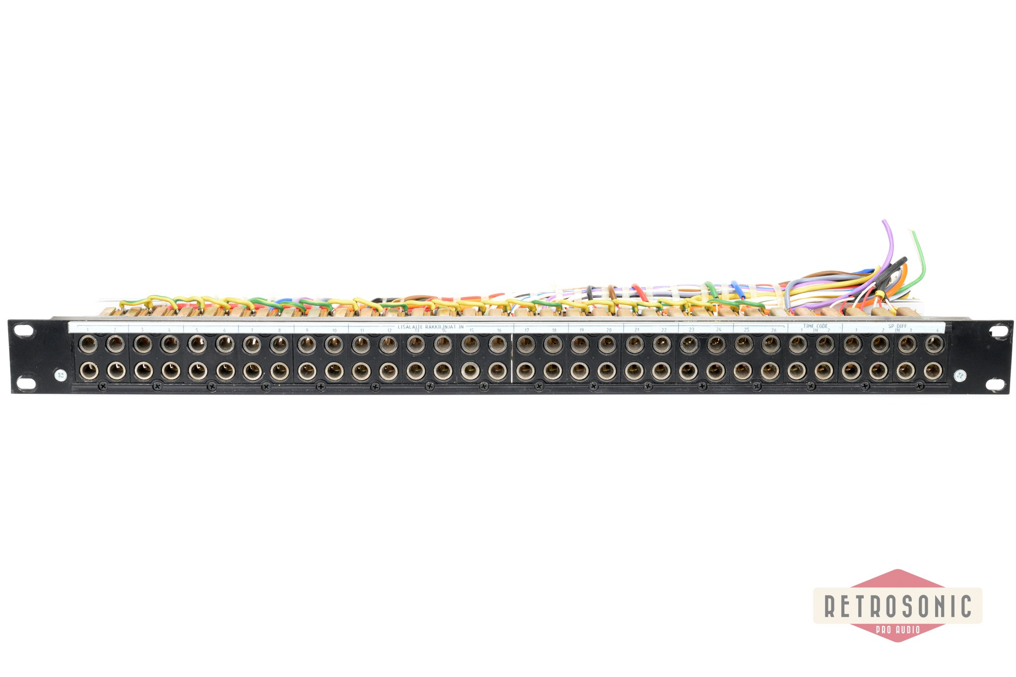 Switchcraft 2x32 Way Patchbay XMT334B Longframe jacks. W. Lacing Bar