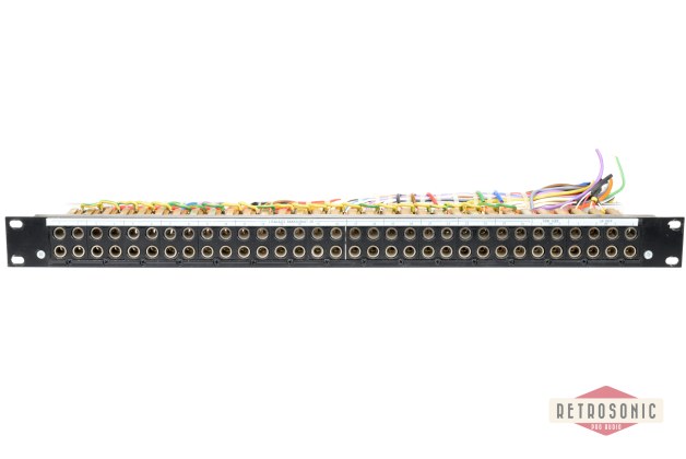 Switchcraft 2x32 Way Patchbay XMT334B Longframe jacks. W. Lacing Bar