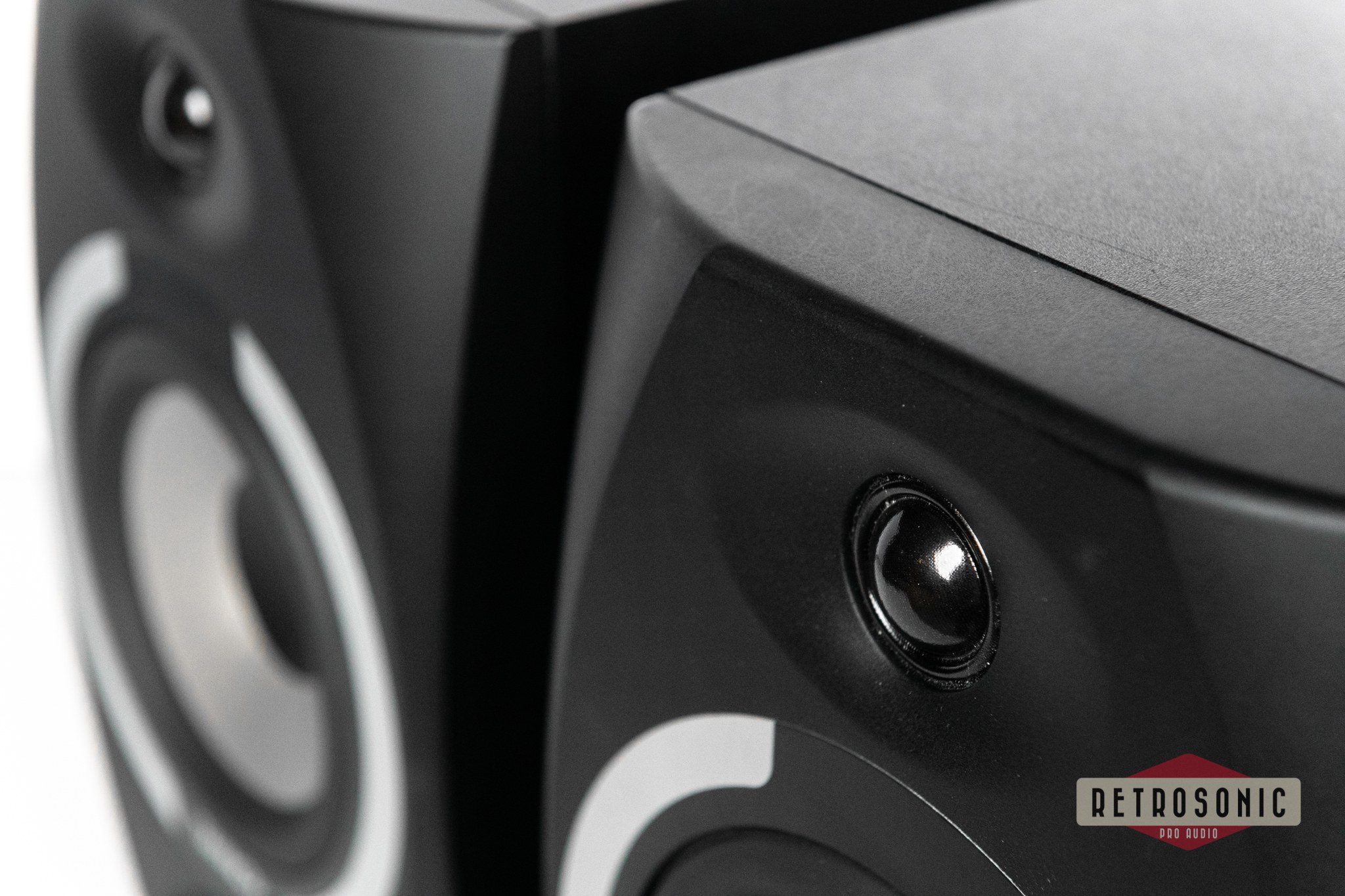 Tannoy Reveal 601p Passive 2-way monitor pair
