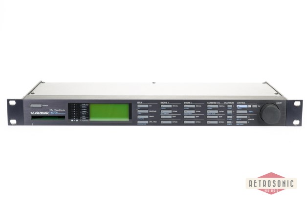 TC Electronic M2000 Multi-Effect Unit. Screen issue.