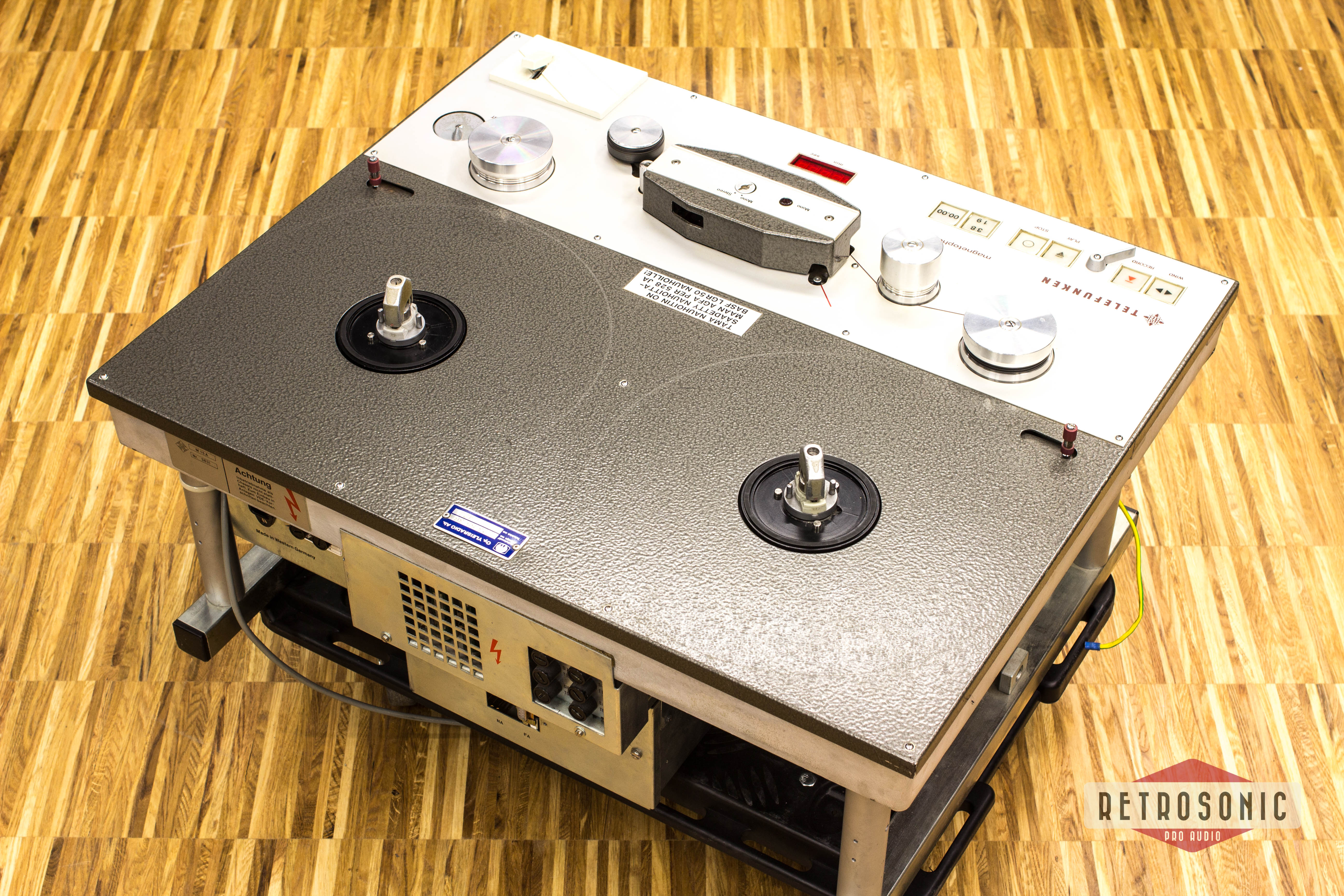 Telefunken M15a 1/4 Inch 2-track Master Tape Recorder