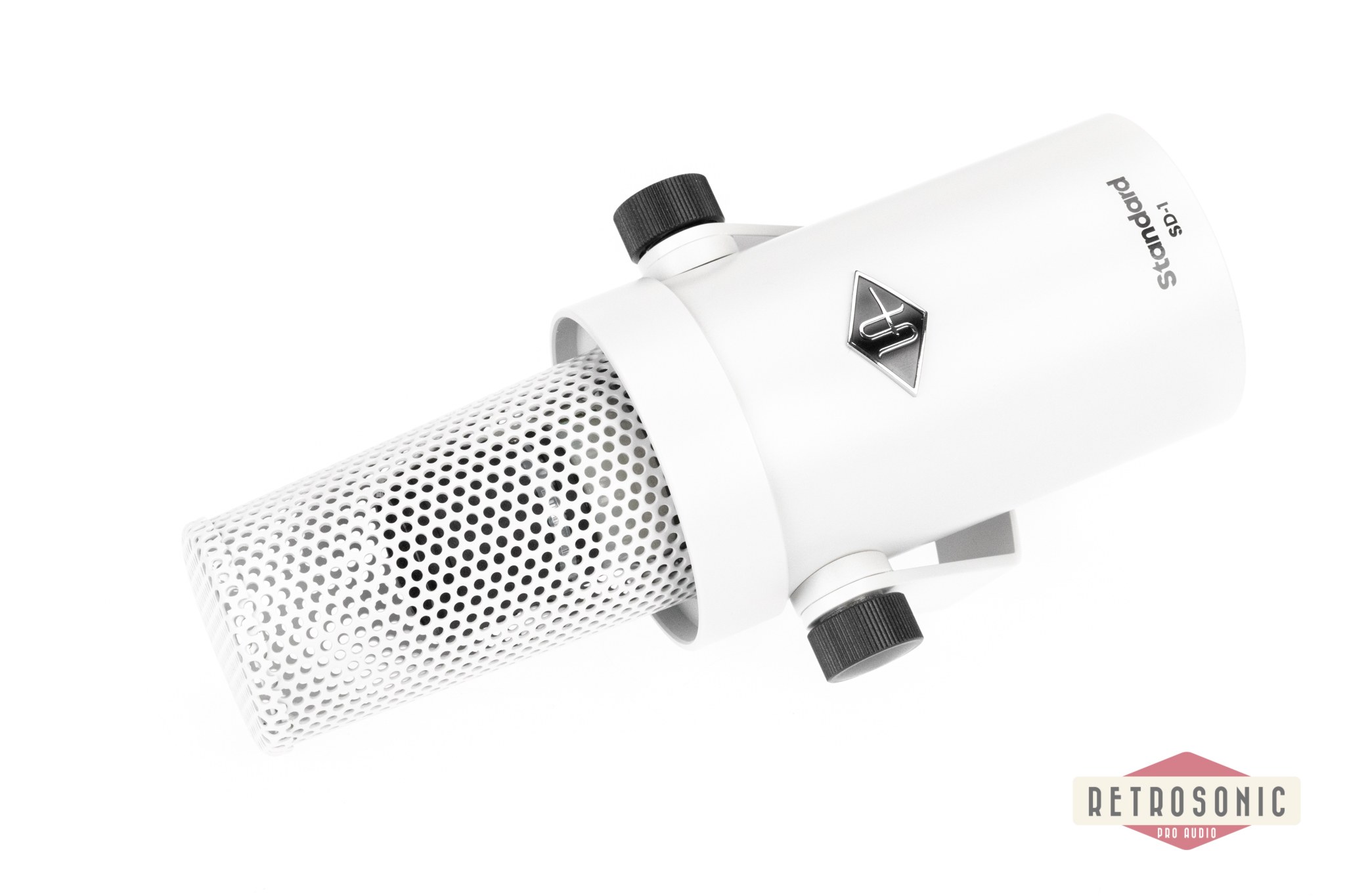 Universal Audio SD-1 Dynamic microphone with Hemisphere Modeling